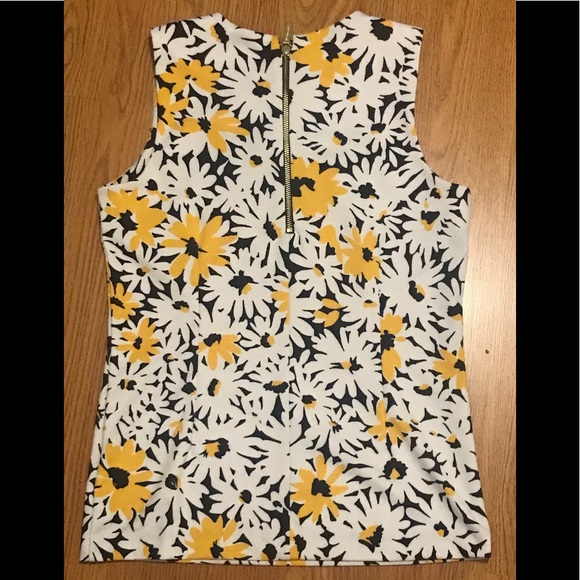 Michael Kors daisy top - Picture 2 of 3